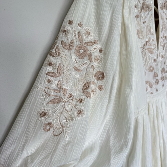 Anthropologie Cream and Brown Embroidered Bohemian balloon sleeve dress XS - Picture 5 of 17